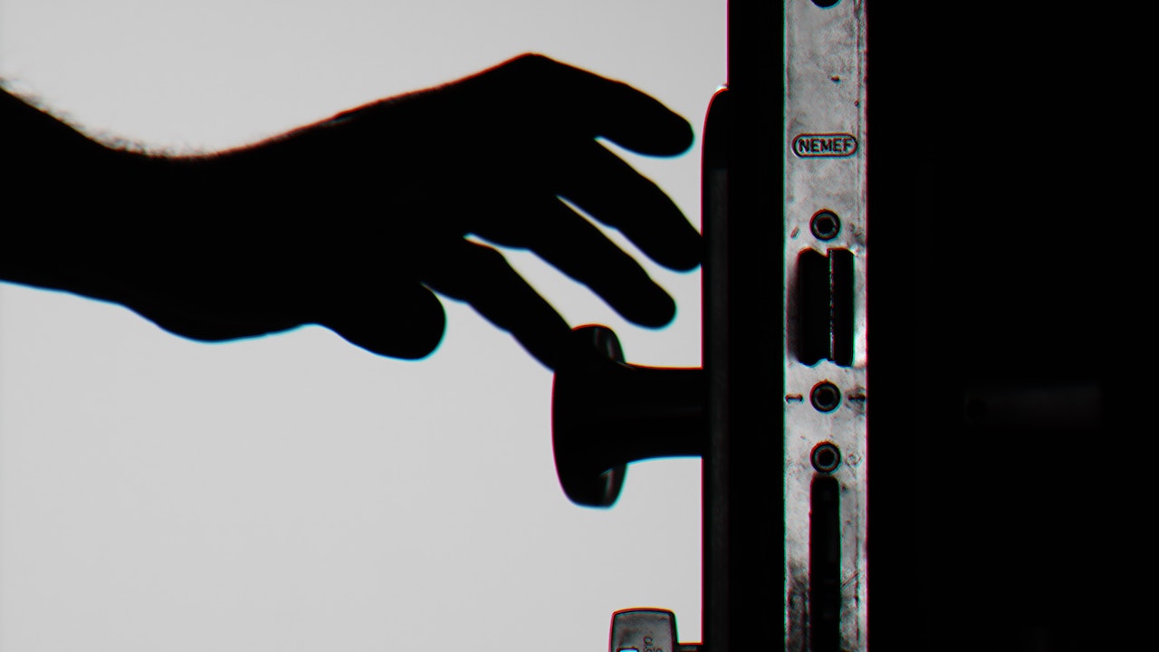 open door